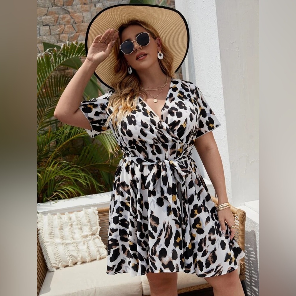 SHEIN Plus Allover Print Self Tie A-line Dress in Animal Print Leopard 0XL 12 - Picture 2 of 13